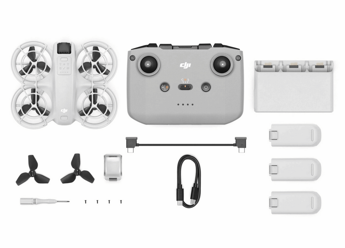 DJI Neo (Fly More Combo)