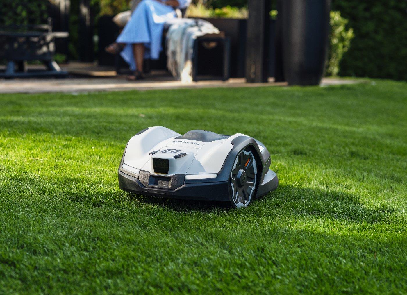 Husqvarna Automower 405VE NERA - Vorführgerät mit leichten Gebrauchsspuren