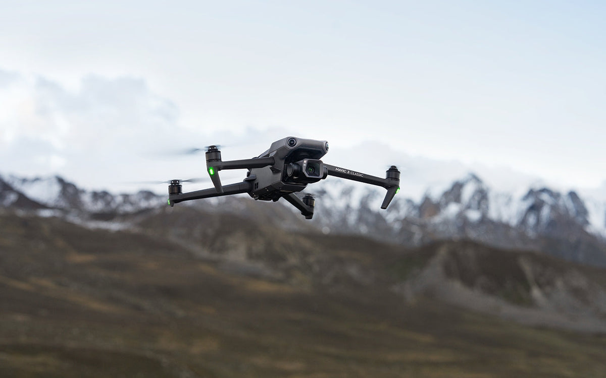 DJI Mavic 3 Classic (Ohne Fernsteuerung)