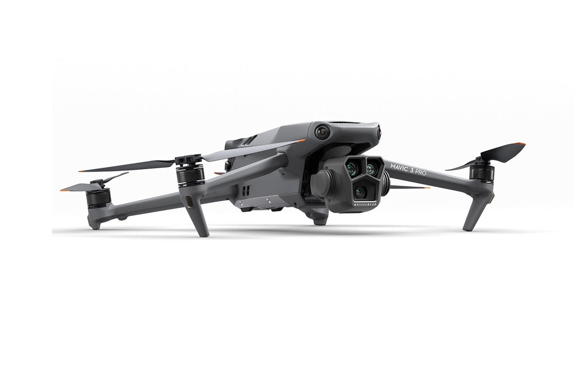 DJI Mavic 3 Pro Fly More Combo (DJI RC Fernsteuerung)
