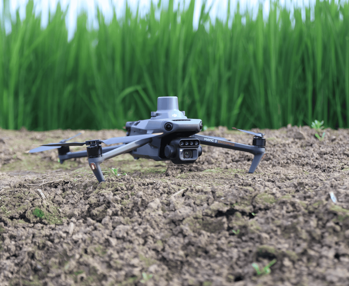 DJI Mavic 3 Multispectral (C2) (ink. 12 Monate DJI Care Enterprise Basic, 1x Maintenance)
