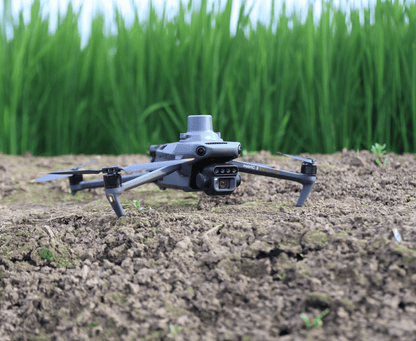 DJI Mavic 3 Multispectral (C2) (ink. 12 Monate DJI Care Enterprise Basic, 1x Maintenance)