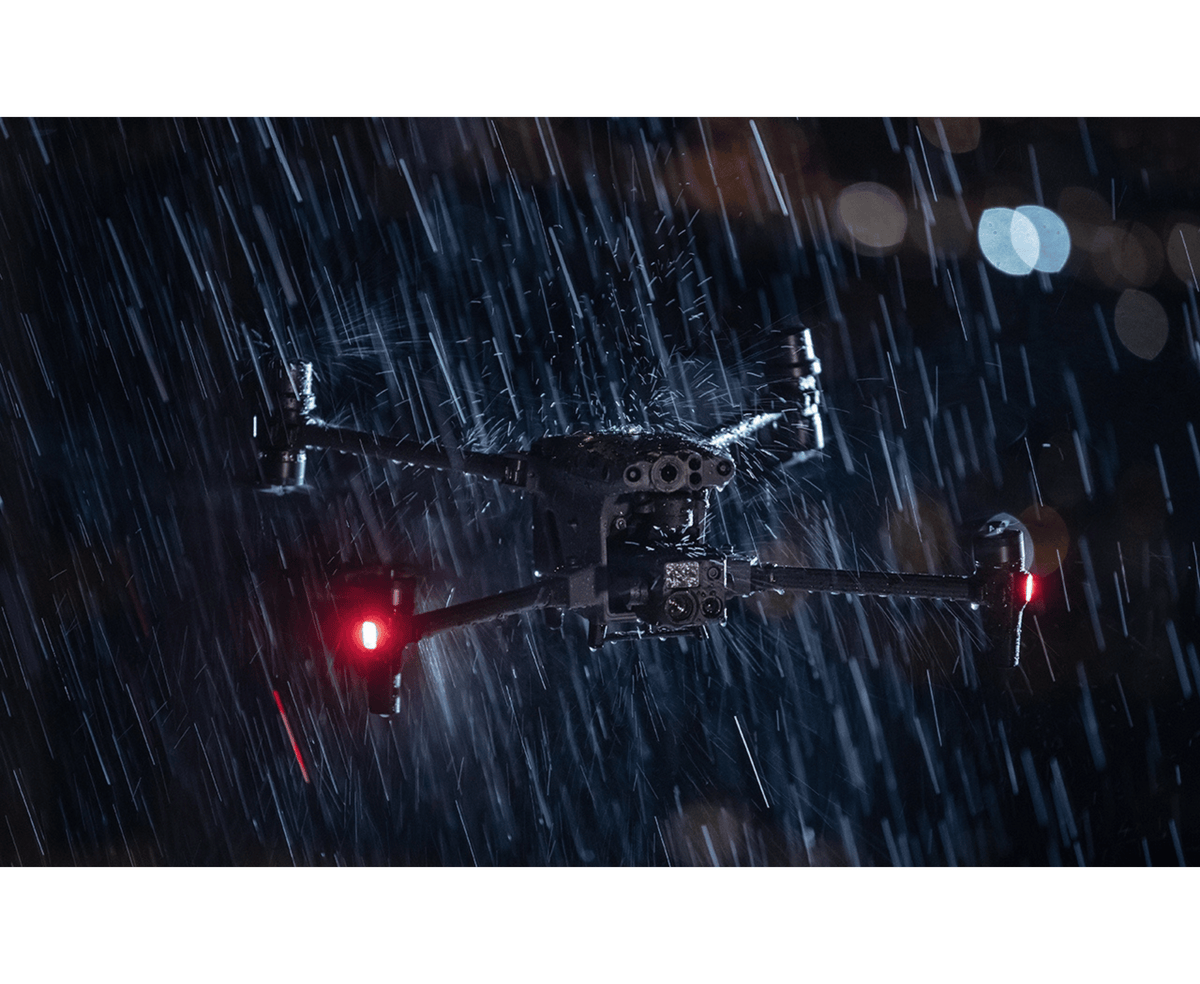 DJI Matrice M30T (ohne Akkus / incl. BS30, 12 Monate Care Enterprise Basic, 1x Maintenance)