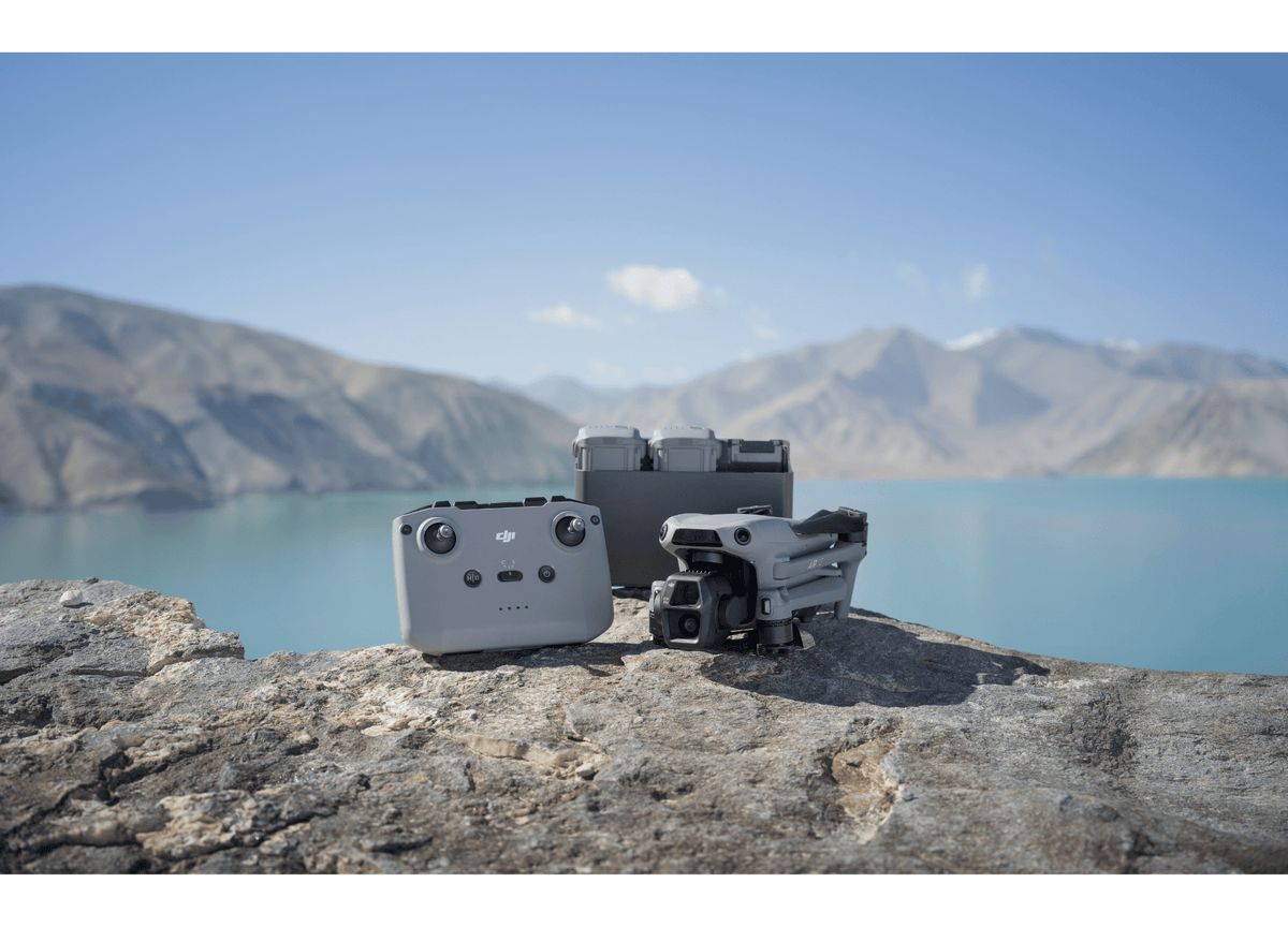 DJI Air 3S Fly More Combo (DJI RC-N3)