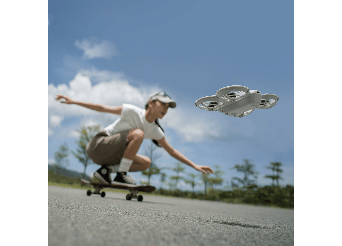 DJI Neo Motion Fly More Combo (Goggles N3 &amp; RC Motion 3)