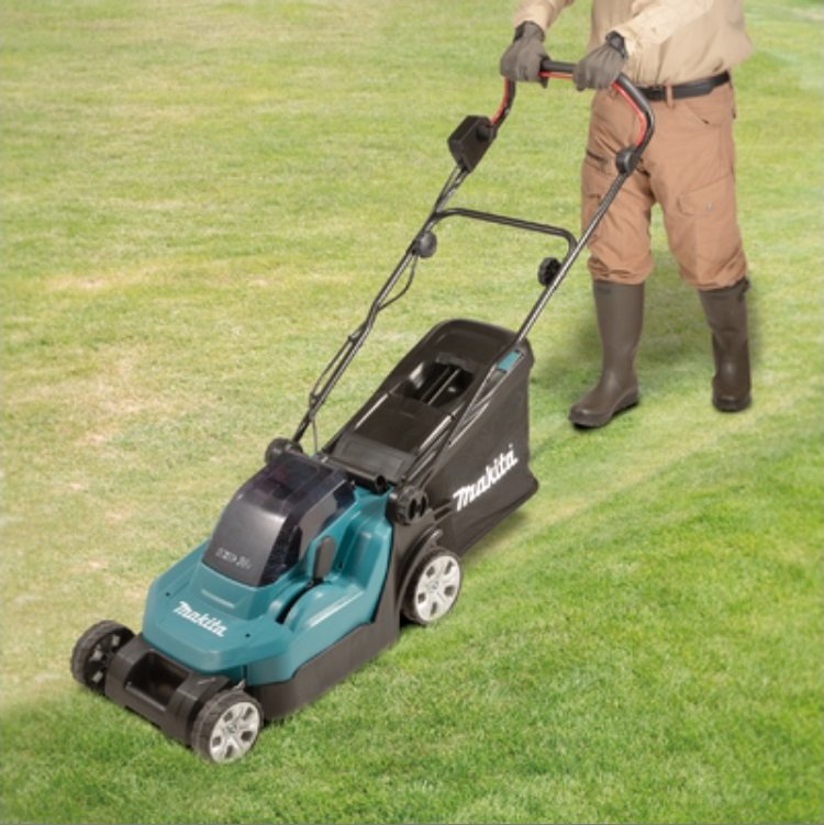 Makita Akku-Rasenmäher DLM382Z ohne Akku und Ladegerät