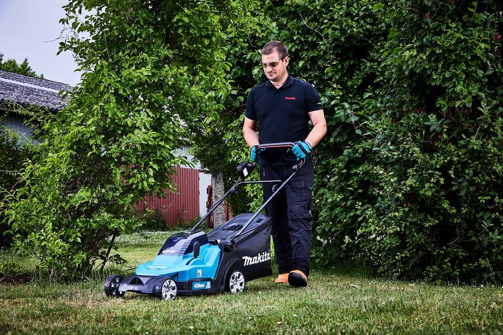Makita Akku-Rasenmäher DLM432Z ohne Akku und Ladegerät